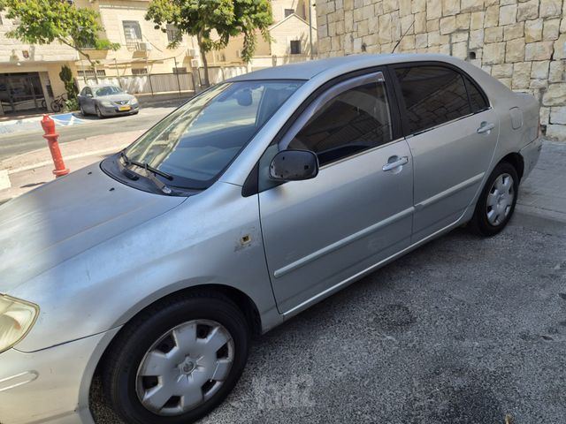 מודעת רכב טויוטה קורולה