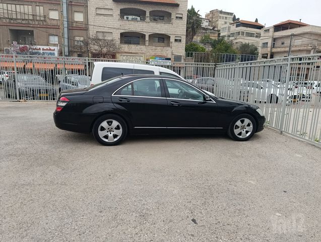 מרצדס-בנץ S-class