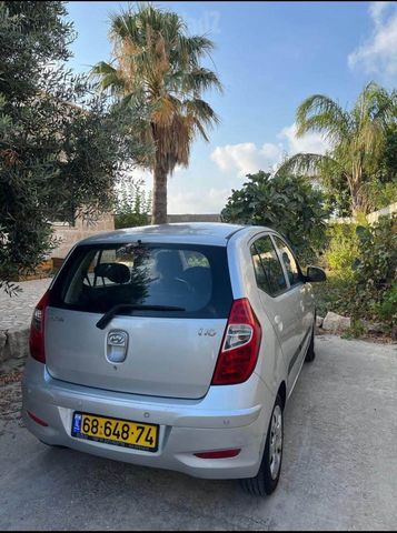 יונדאי i10