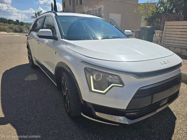קיה נירו