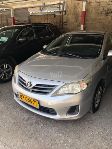 מודעת רכב טויוטה קורולה