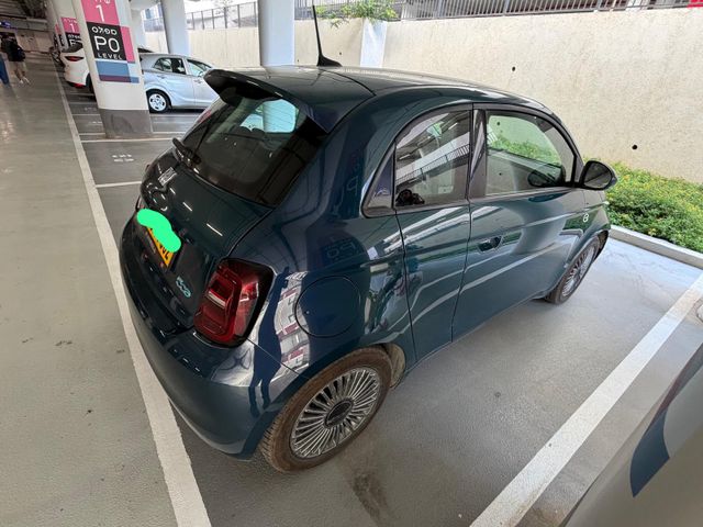 פיאט 500E