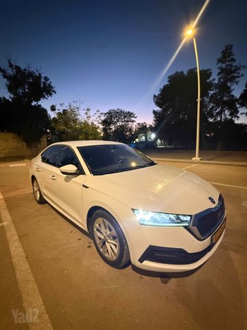 סקודה אוקטביה