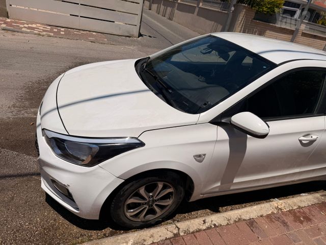 מודעת רכב יונדאי i20