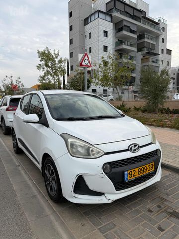 יונדאי i10