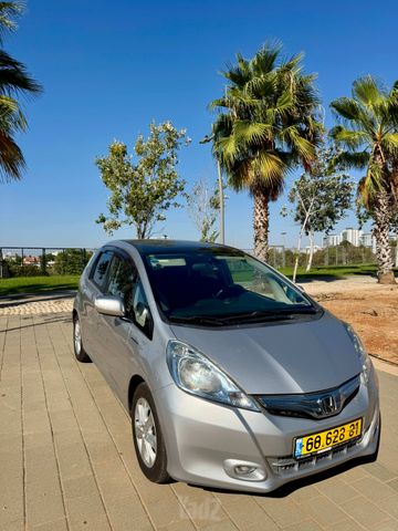 מודעת רכב הונדה ג'אז