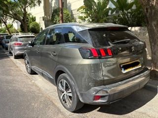 פיג'ו 3008