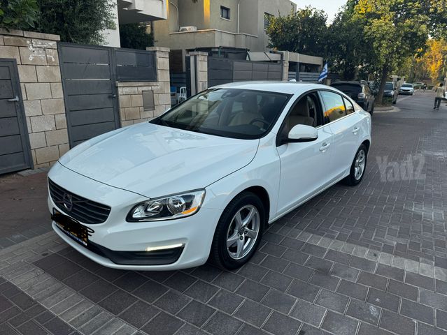 וולוו S60