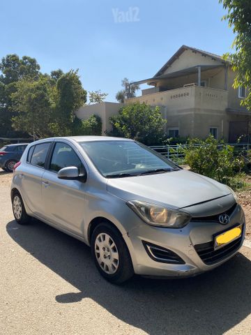 יונדאי i20