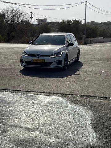 פולקסווגן גולף