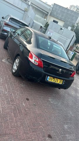פיג'ו 301