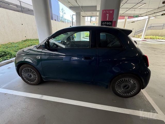 פיאט 500E
