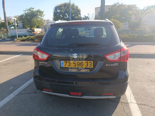 סוזוקי קרוסאובר