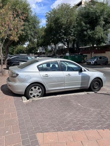 מאזדה 3