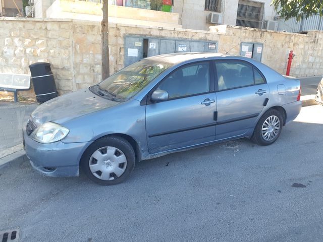 טויוטה קורולה