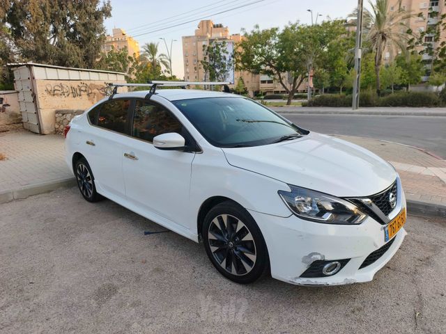 ניסאן סנטרה