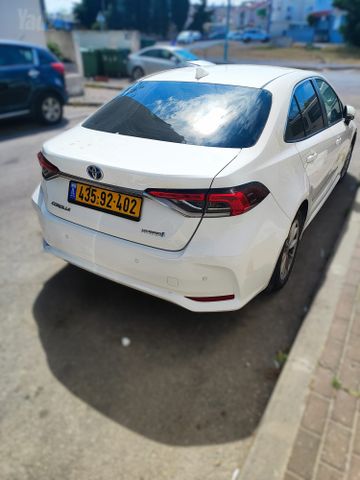 טויוטה קורולה