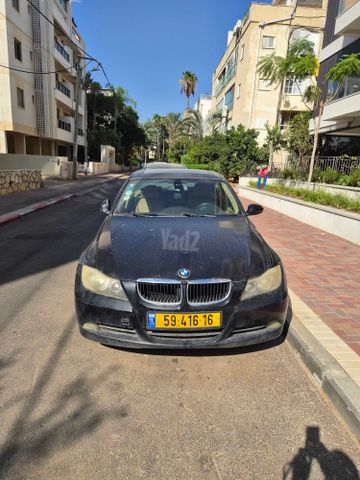 מודעת רכב ב מ וו סדרה 3