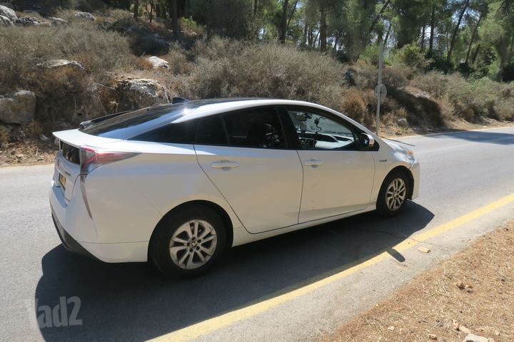 טויוטה פריוס