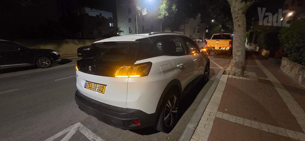 פיג'ו 3008