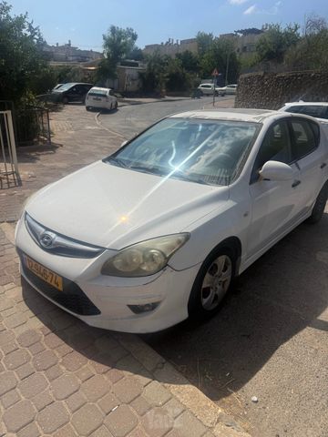 יונדאי i30