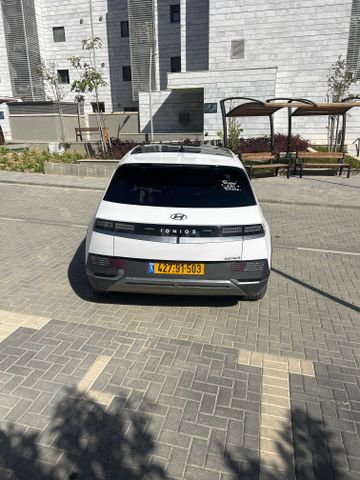יונדאי איוניק 5