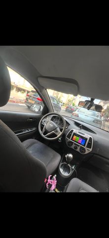 יונדאי i20