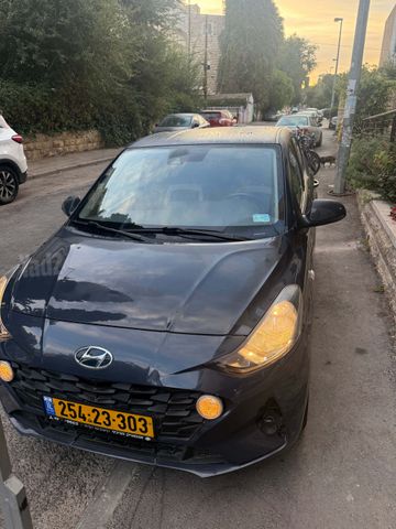 יונדאי i10