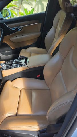 וולוו S90