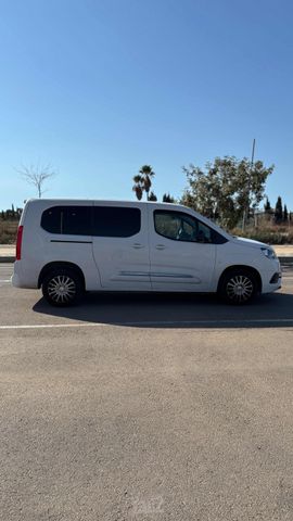 טויוטה פרואייס סיטי