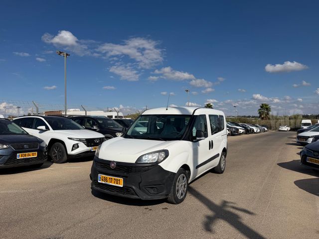 פיאט דובלו