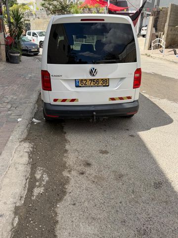 פולקסווגן קאדי