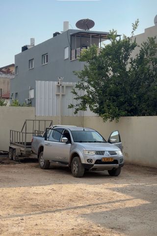 מודעת רכב מיצובישי טרייטון / L200