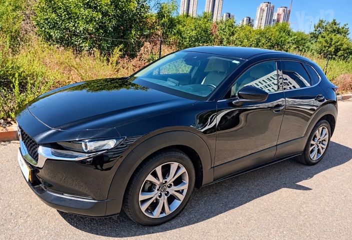 מאזדה CX-30