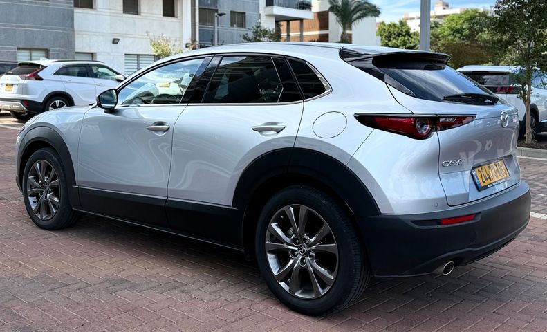 מאזדה CX-30