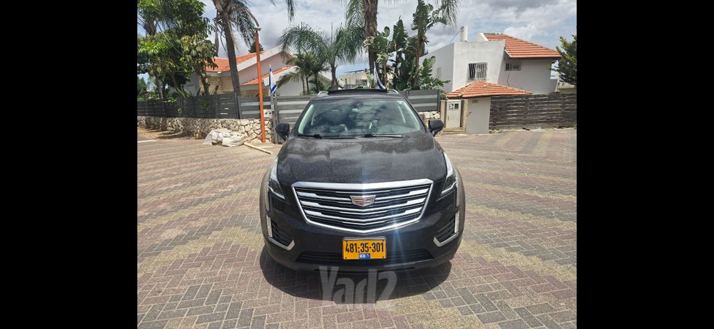 קאדילק XT5