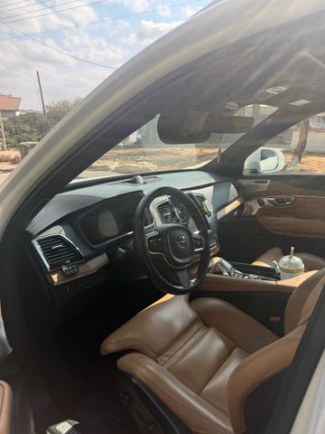מודעת רכב וולוו XC90