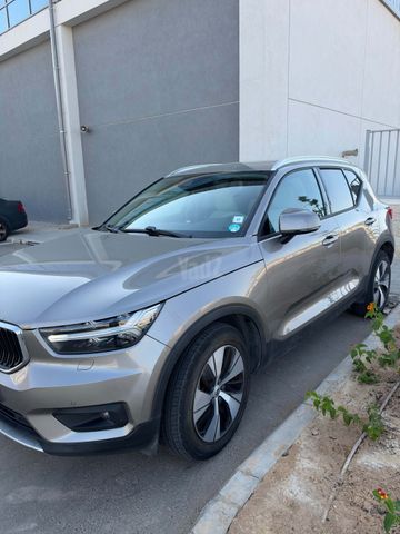 וולוו XC40