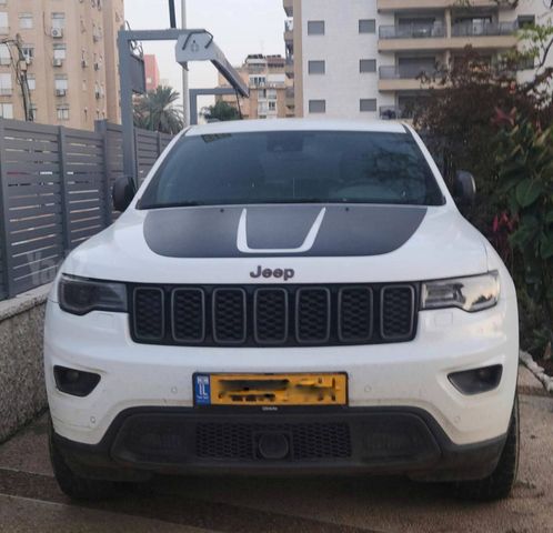 ג'יפ גרנד צ'ירוקי