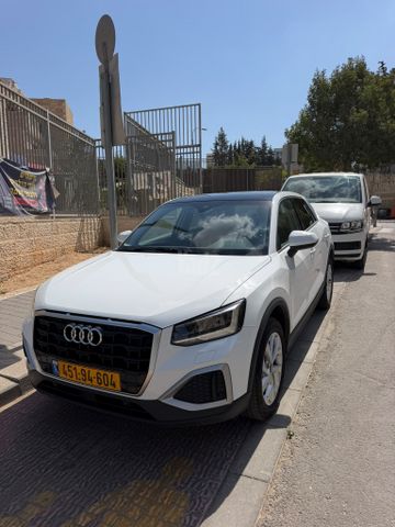 אאודי Q2