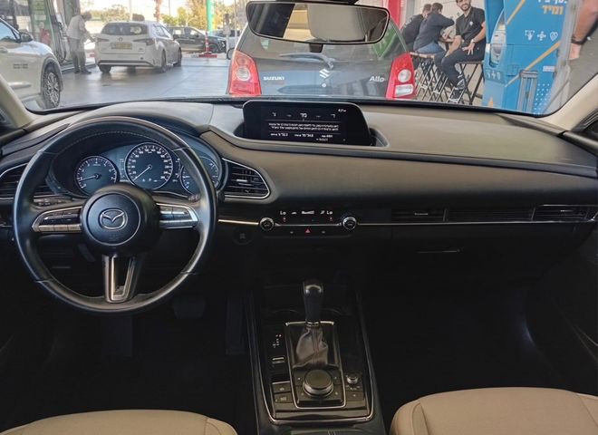 מאזדה CX-30