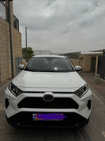 מודעת רכב טויוטה RAV4