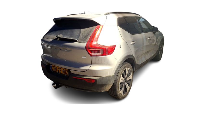 וולוו XC40