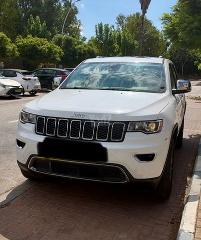 ג'יפ גרנד צ'ירוקי