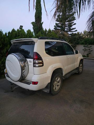 טויוטה לנד קרוזר