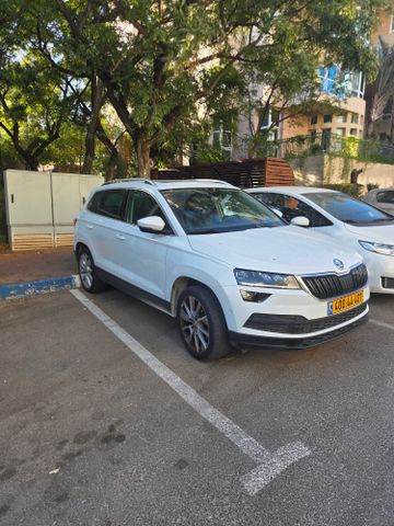 מודעת רכב סקודה קארוק