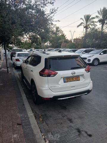 ניסאן אקס טרייל