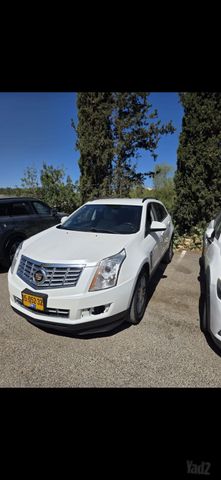 קאדילק SRX