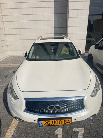 מודעת רכב אינפיניטי QX70