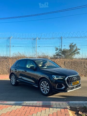 אאודי Q3